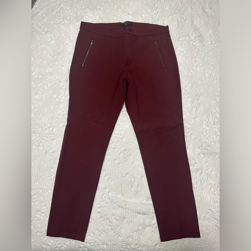 Banana Republic Sloan Size 10